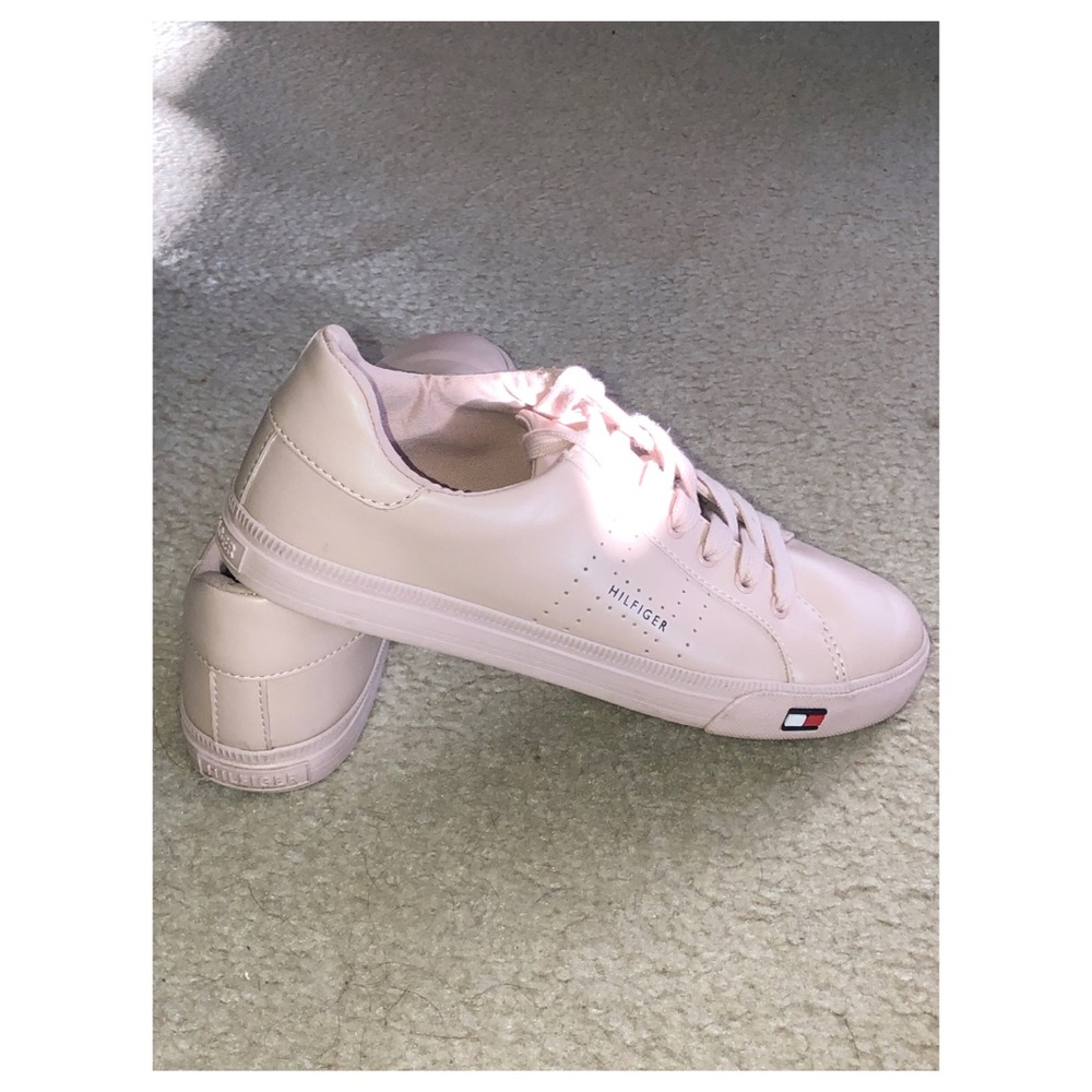SOLD----Blush Tommy Hilfiger Sneakers
